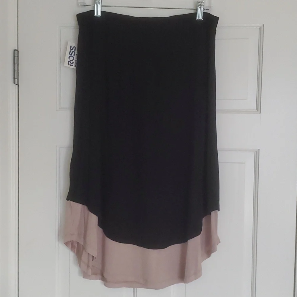 NWT Pleione Women's Black/Tan Double lined Skirt sz L